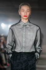 アンダーカバー 2024年春夏コレクション - 夢幻的な異空間｜写真27