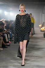 アンダーカバー 2024年春夏コレクション - 夢幻的な異空間｜写真34