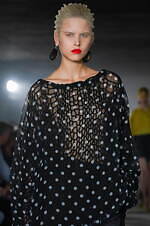 アンダーカバー 2024年春夏コレクション - 夢幻的な異空間｜写真35