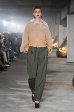 アンダーカバー 2024年春夏コレクション - 夢幻的な異空間｜写真42