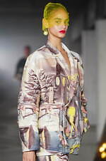 アンダーカバー 2024年春夏コレクション - 夢幻的な異空間｜写真52