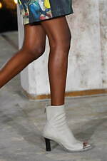 アンダーカバー 2024年春夏コレクション - 夢幻的な異空間｜写真63