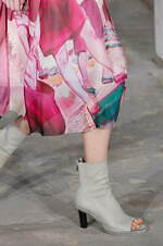 アンダーカバー 2024年春夏コレクション - 夢幻的な異空間｜写真73