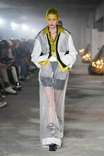 アンダーカバー 2024年春夏コレクション - 夢幻的な異空間｜写真85