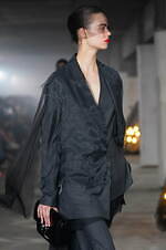 アンダーカバー 2024年春夏コレクション - 夢幻的な異空間｜写真96