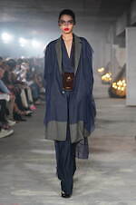 アンダーカバー 2024年春夏コレクション - 夢幻的な異空間｜写真104