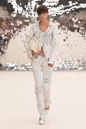 アクネ ストゥディオズ(Acne Studios) 2024年春夏ウィメンズコレクション  - 写真2