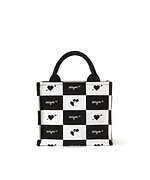 MSGM“ハート”モチーフの新作プリーツスカートやアーガイルニット、人気のキャンバストートも｜写真7