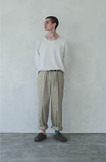 タナカ×ウィズムのチノパン、ストレート・フレア・ワイドの3シルエット展開｜写真14