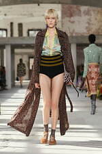 ドリス ヴァン ノッテン 2024年春夏ウィメンズコレクション - 親しみがあるもので作る、新しさ｜写真46