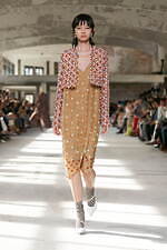 ドリス ヴァン ノッテン 2024年春夏ウィメンズコレクション - 親しみがあるもので作る、新しさ｜写真49