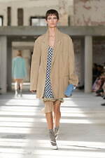 ドリス ヴァン ノッテン 2024年春夏ウィメンズコレクション - 親しみがあるもので作る、新しさ｜写真53