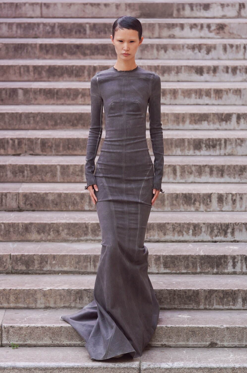 リック・オウエンス(Rick Owens) 2024年春夏ウィメンズコレクション シルエット - 写真4