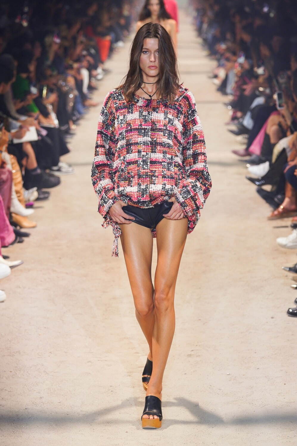 イザベル マラン(ISABEL MARANT) 2024年春夏ウィメンズ&メンズコレクション  - 写真17