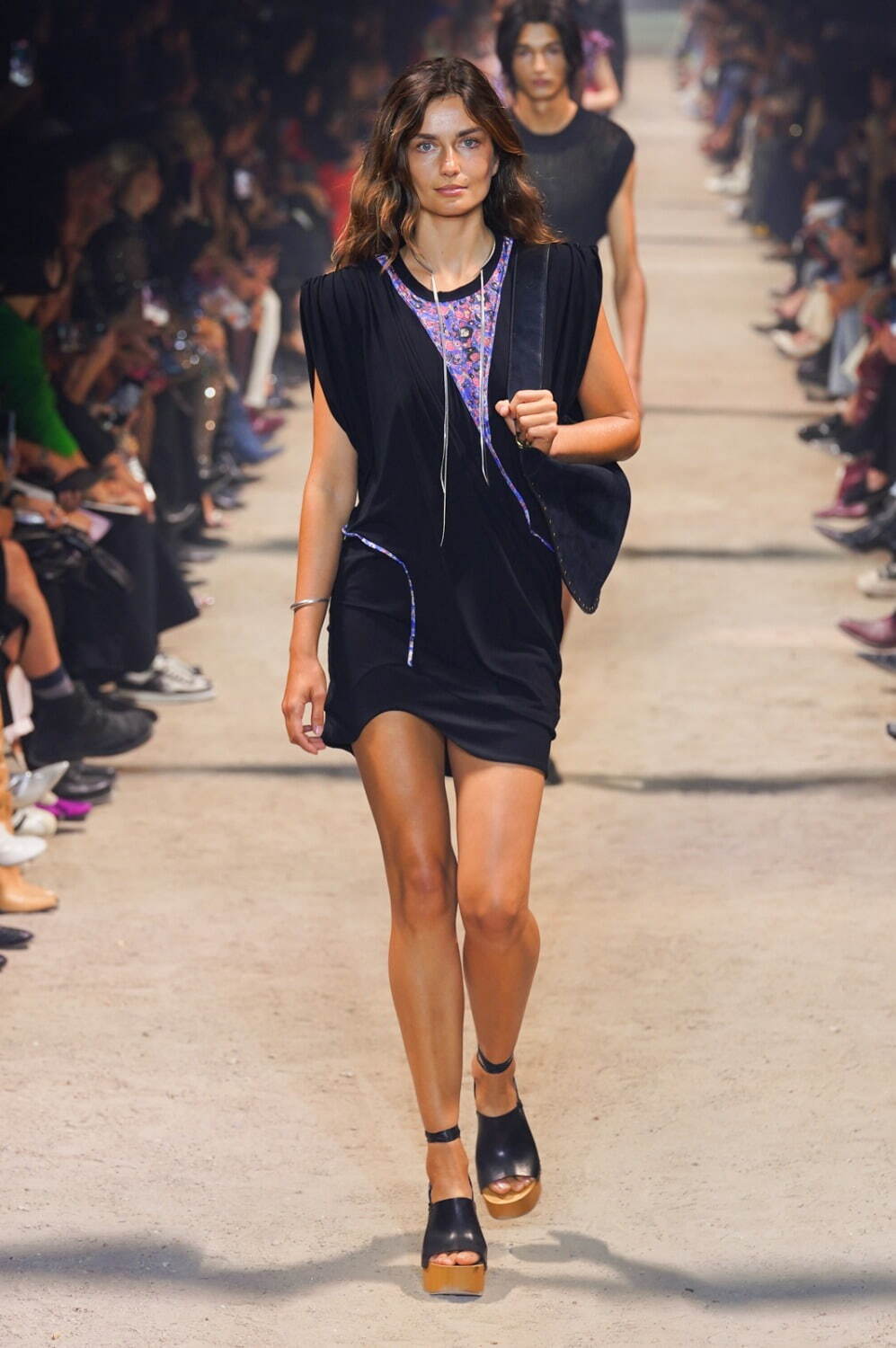 イザベル マラン(ISABEL MARANT) 2024年春夏ウィメンズ&メンズ イザベル マラン(ISABEL MARANT) 2024年春夏ウィメンズ&メンズ