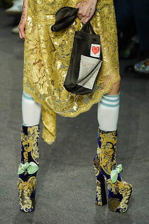 アンドレアス・クロンターラー フォー ヴィヴィアン・ウエストウッド(Andreas Kronthaler for Vivienne Westwood) 2024年春夏ウィメンズ&メンズコレクション  - 写真30