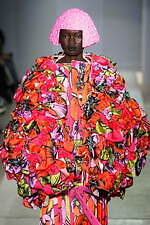 コム デ ギャルソン 2024年春夏コレクション - 色の衝突｜写真3