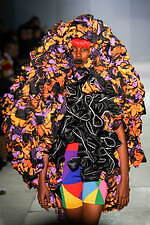 コム デ ギャルソン 2024年春夏コレクション - 色の衝突｜写真7