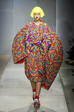 コム デ ギャルソン 2024年春夏コレクション - 色の衝突｜写真15