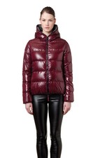 10月2日(土)、デュベティカ(DUVETICA)が世界初の旗艦店を青山にオープン！｜写真3