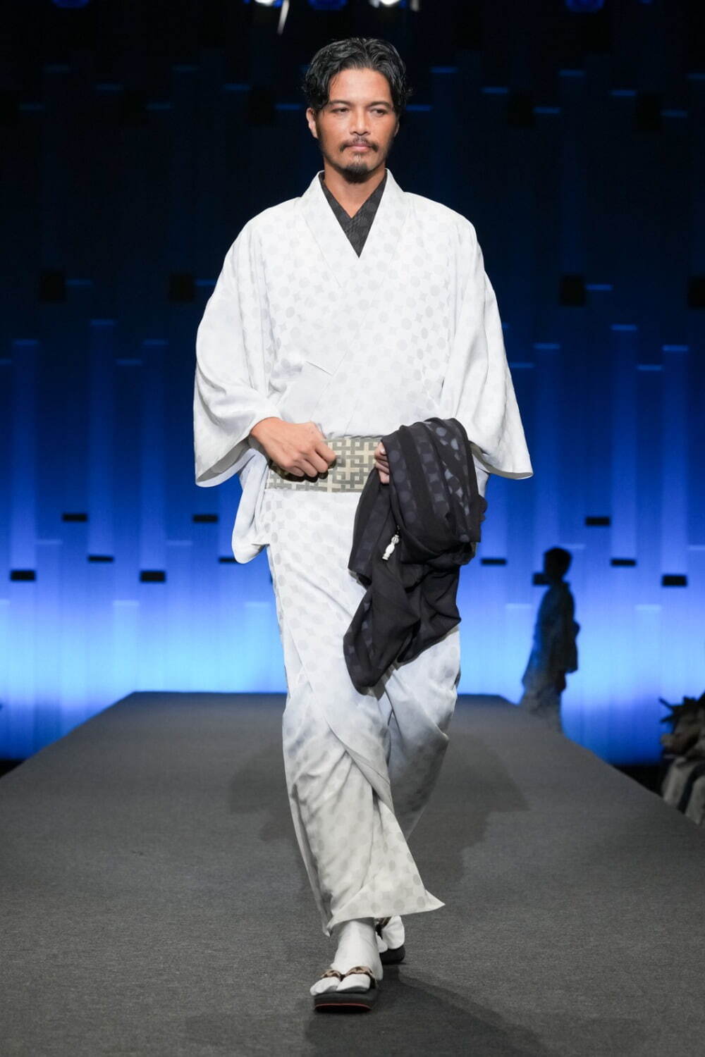 となみ織物(Tonami orimono) 2024年春夏ウィメンズ&メンズコレクション  - 写真9
