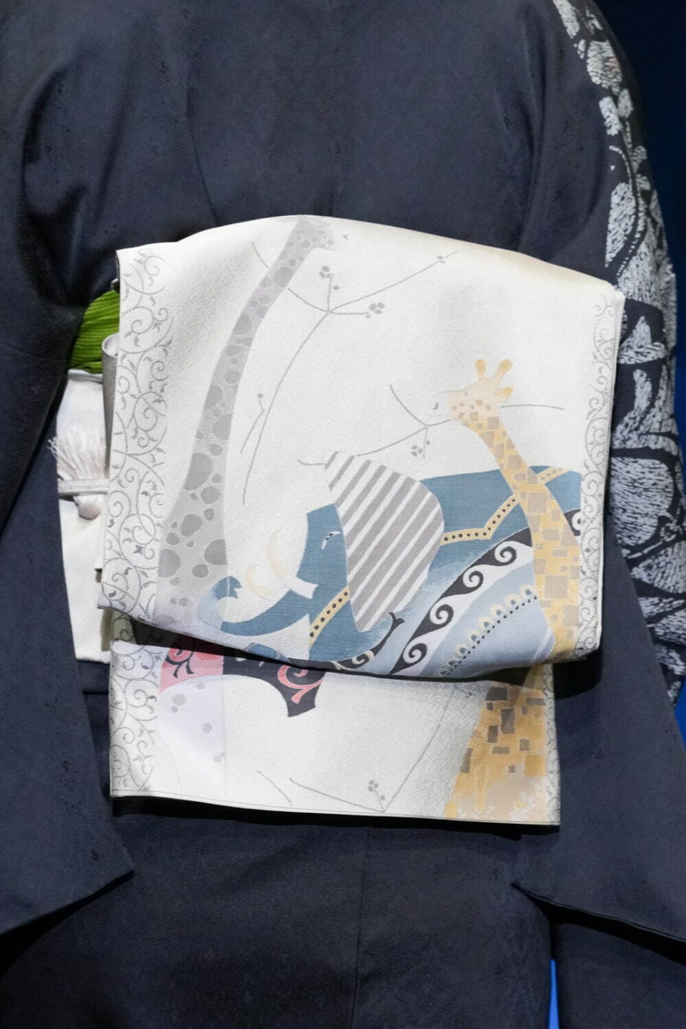 となみ織物(Tonami orimono) 2024年春夏ウィメンズ&メンズコレクション  - 写真17