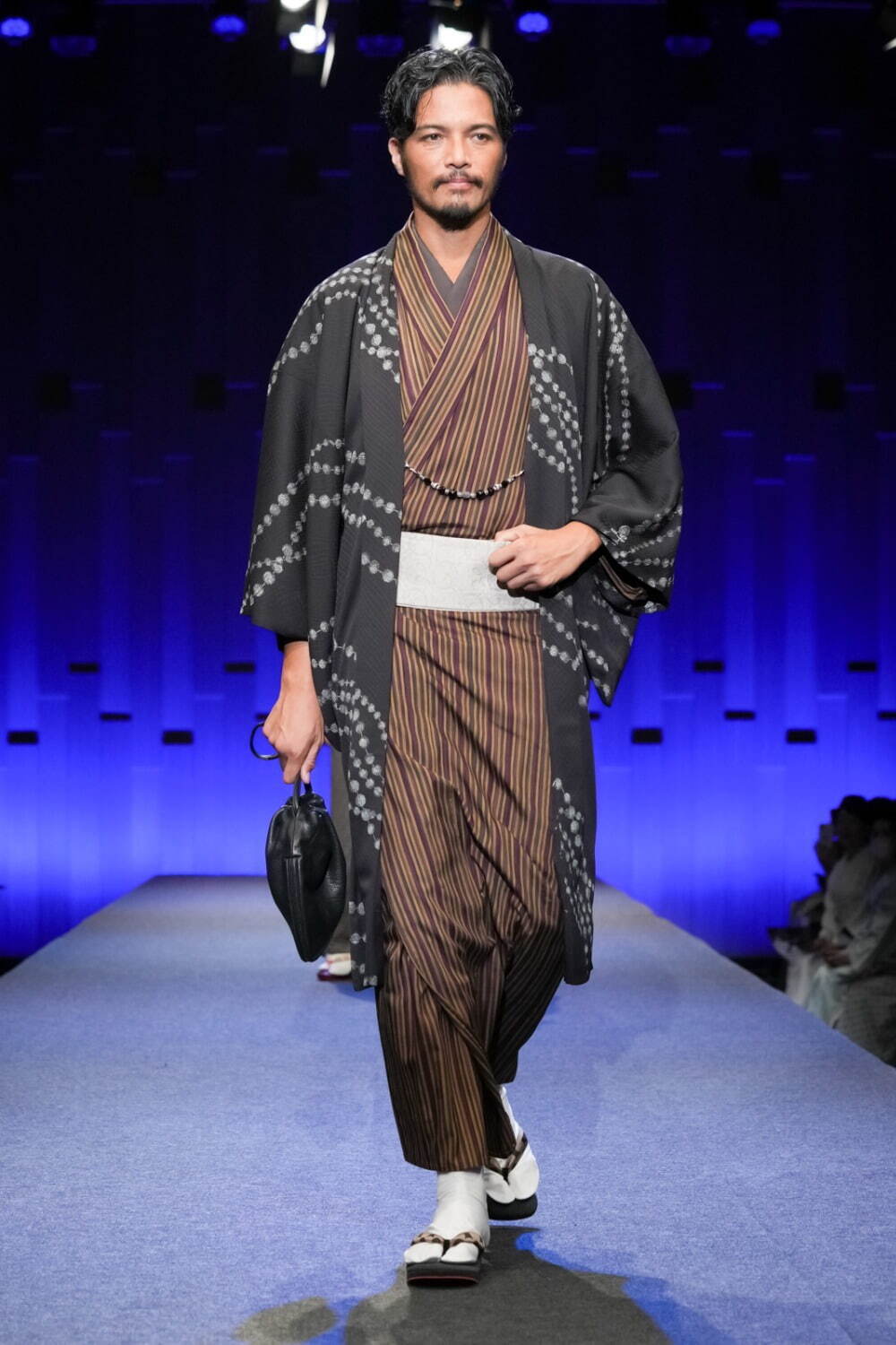 となみ織物(Tonami orimono) 2024年春夏ウィメンズ&メンズコレクション  - 写真35