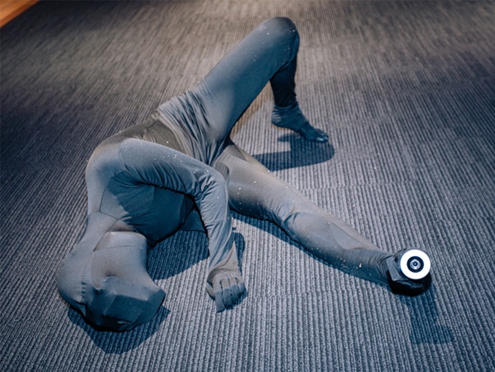 花形槙 《still human》 2021年-