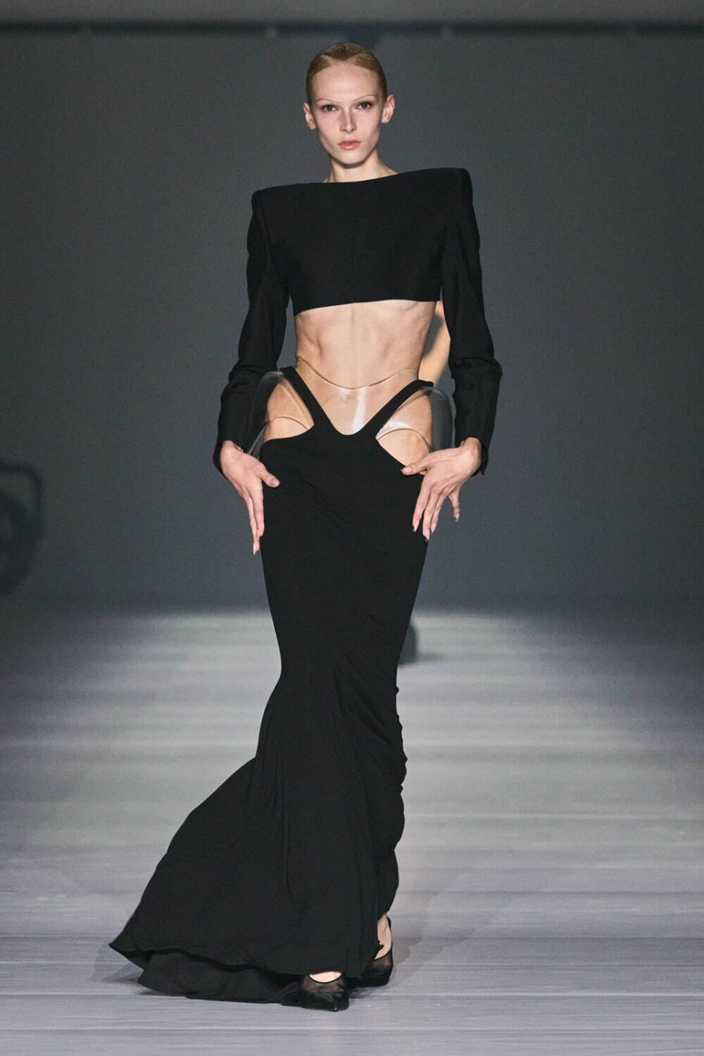 ミュグレー(MUGLER) 2024年春夏ウィメンズ&メンズコレクション  - 写真36