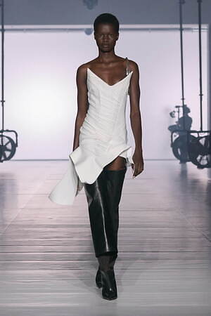 ミュグレー(MUGLER) 2024年春夏ウィメンズ&メンズコレクション  - 写真10