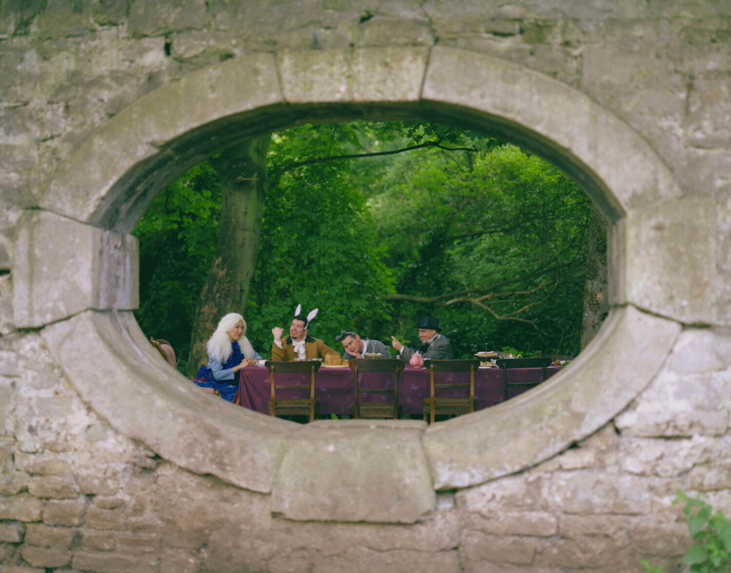 白井美穂 《Forever Afteroon》より 2008年 府中市美術館蔵