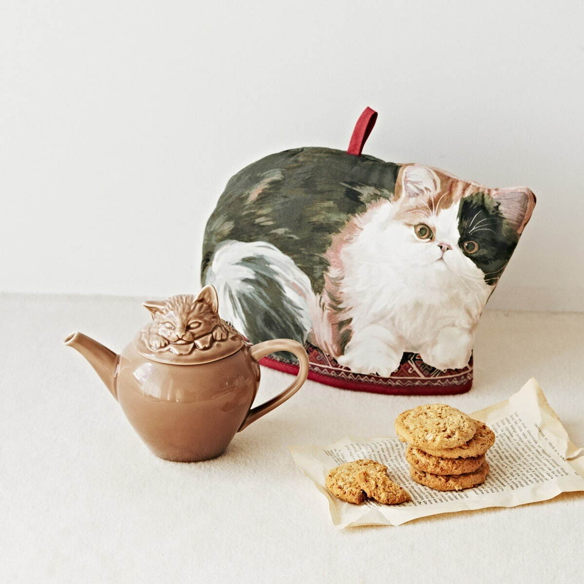 アフタヌーンティー×キャッツイシュー、猫モチーフの新作ティーウエア＆冬のファッション雑貨｜写真3