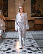 ウジョー 2024年春夏コレクション - 軽さと重厚感、メリハリあるテーラリング｜写真2