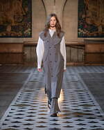 ウジョー 2024年春夏コレクション - 軽さと重厚感、メリハリあるテーラリング｜写真4