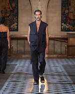 ウジョー 2024年春夏コレクション - 軽さと重厚感、メリハリあるテーラリング｜写真16