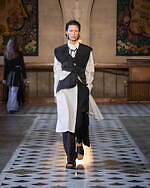 ウジョー 2024年春夏コレクション - 軽さと重厚感、メリハリあるテーラリング｜写真31