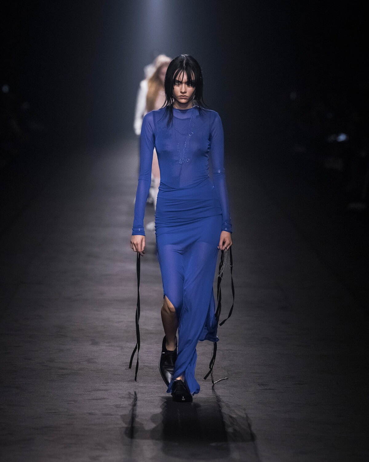 アン ドゥムルメステール(ANN DEMEULEMEESTER) 2024年春夏ウィメンズコレクション  - 写真16