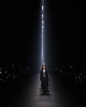 アン ドゥムルメステール(ANN DEMEULEMEESTER) 2024年春夏ウィメンズコレクション  - 写真50