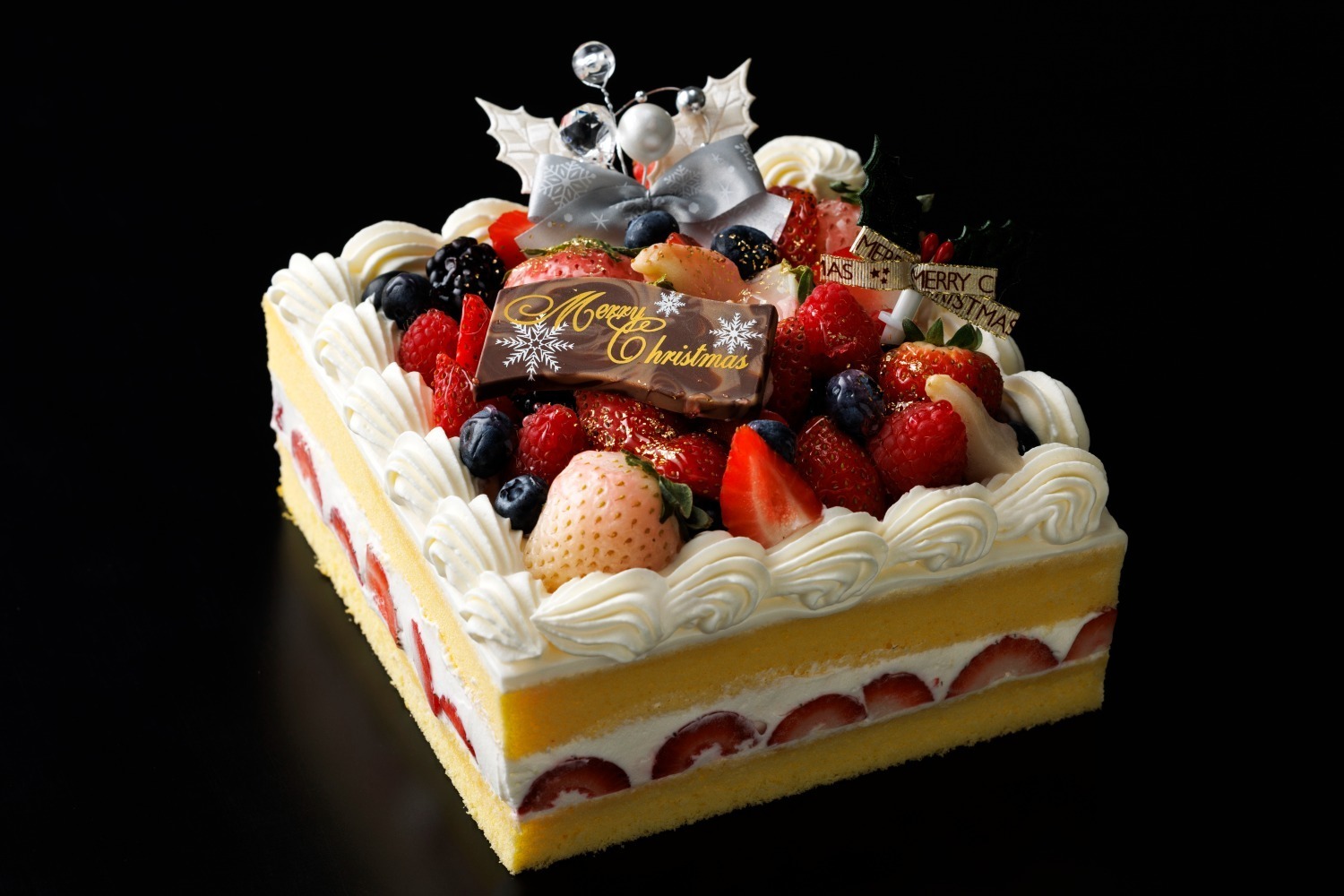 ヨーク｜東京ステーションホテルのクリスマスケーキ、“どこから食べても苺”ショートケーキや栗×紅茶ムースケーキ