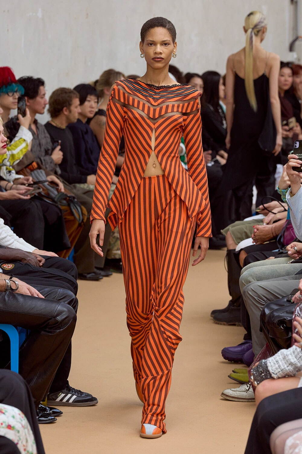 キコ・コスタディノフ 2024年春夏<span>コレクション</span> - 写真10