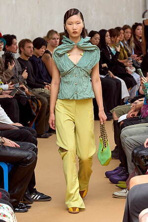 キコ・コスタディノフ(KIKO KOSTADINOV) 2024年春夏ウィメンズコレクション  - 写真29