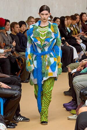 キコ・コスタディノフ(KIKO KOSTADINOV) 2024年春夏ウィメンズコレクション  - 写真30