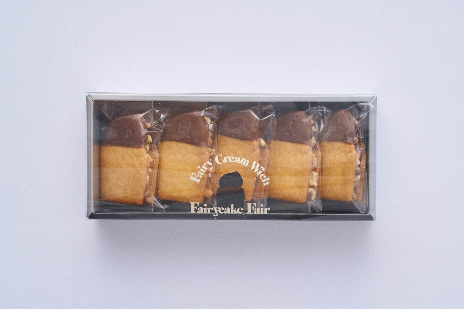 フェアリーケーキフェアの秋限定“生バターサンド”、コーヒー×キャラメル×くるみの濃厚バタークリーム｜写真5