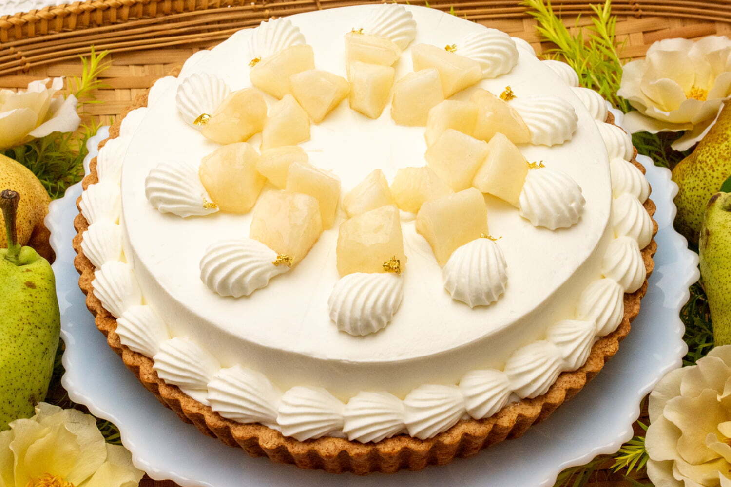 キル フェ ボン京都店から秋限定「洋梨のショートケーキタルト」日本酒＆白あんなど“和”の味わいで