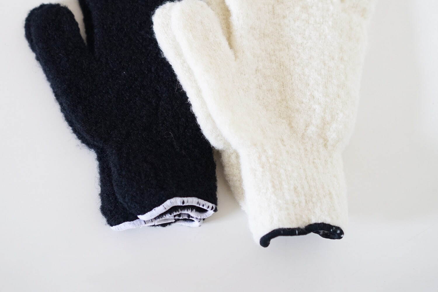 tao × TEMBEA Wネームトートとグンテを10/6(金)よりtao取扱店舗にて発売 │ QUI - Fashion & Culture  media
