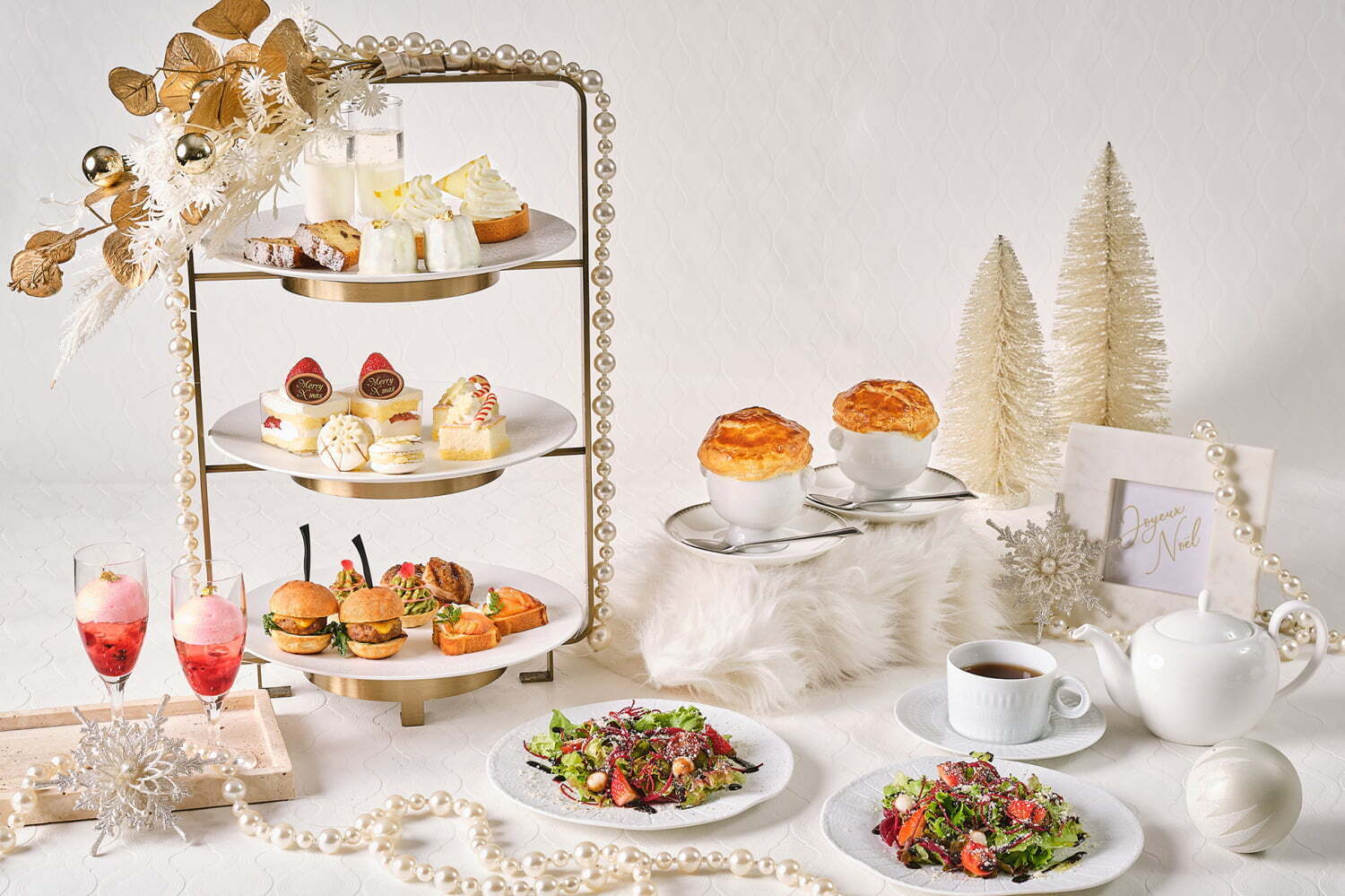 ザ ストリングス 表参道