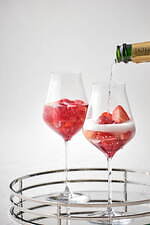 ザ ストリングス 表参道“雪景色×パール”着想のクリスマスアフタヌーンティー、真っ白なカヌレなど｜写真7