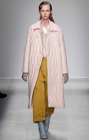 クリスチャン ワイナンツ(christian wijnants) 2014-15年秋冬ウィメンズコレクション  - 写真7