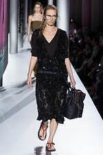 ミュウミュウ 2024年春夏コレクション - 美の再定義｜写真16