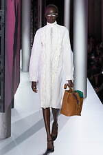 ミュウミュウ 2024年春夏コレクション - 美の再定義｜写真40